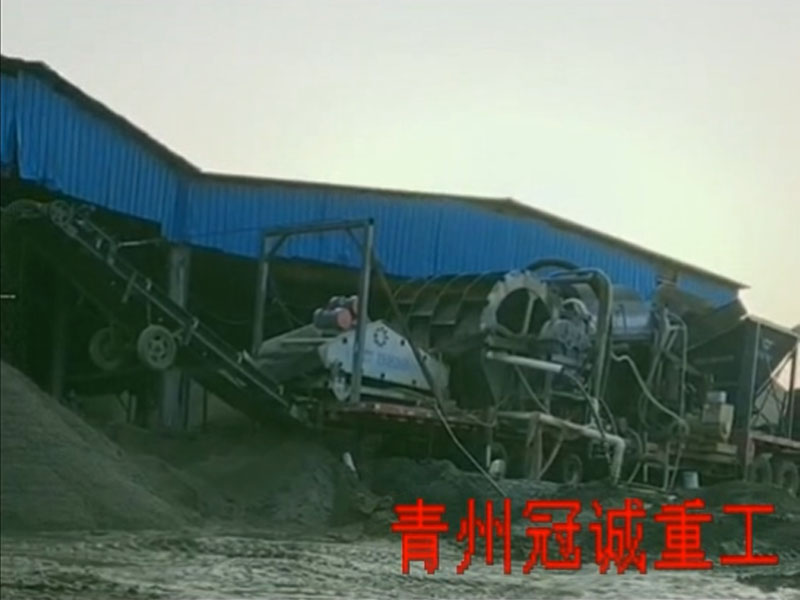 石粉洗沙機(jī)－洗石粉設(shè)備移動式還是固定式好？移動石粉洗砂機(jī)價格