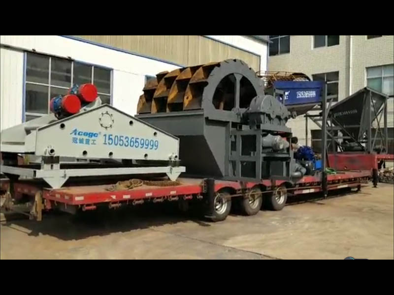 車載流動式破碎洗沙機(jī) 車載流動式破碎洗沙機(jī)